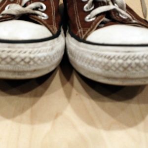 Converse Shoes - Converse chocolate brown low top All Stars M6, W8 Converse Shoes - Converse chocolate brown low top All Stars M6, W8